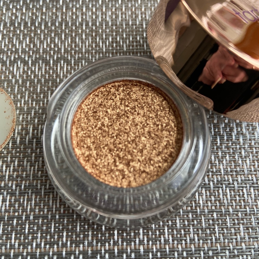 Tarte Eyeshadow Pot ✨
